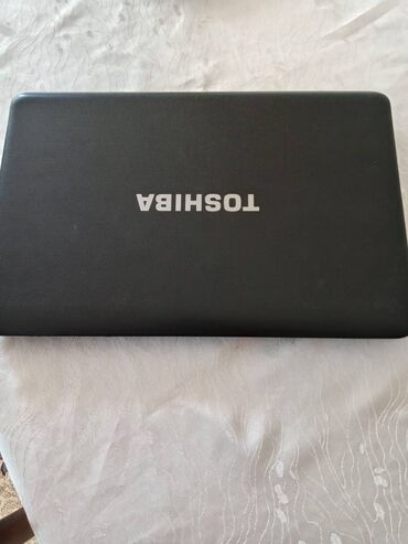 toshiba üçün adapter: Toshiba Satellite Prosessor 5i Ram 64 Nüvə 8 Bir tek Zaryadka Az