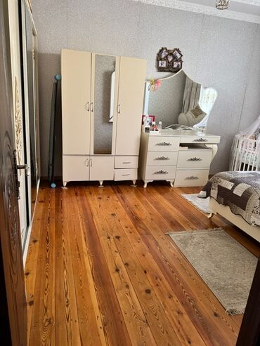 Həyət evləri və villaların satışı: 3 otaqlı, 100 kv. m, Kredit yoxdur, Orta təmir — 6