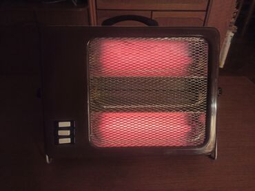 Kaloriferi: Stara autentična portabl grejalica 2kW. Ispravna 100%. Mislim da na lalafo.rs — 11 Kaloriferi: Stara autentična portabl grejalica 2kW. Ispravna 100%. Mislim da — 11
