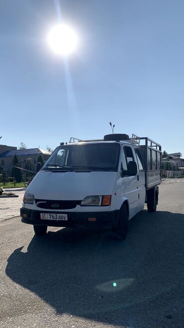 мерс груз: Ford Transit: 1997 г., 2.5 л, Механика, Дизель, Бус