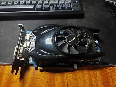 куплю старые мониторы: Gigabyte Radeon HD 5770 (модель GV-R577UD-1GD) с 1 ГБ памяти GDDR5 — 1