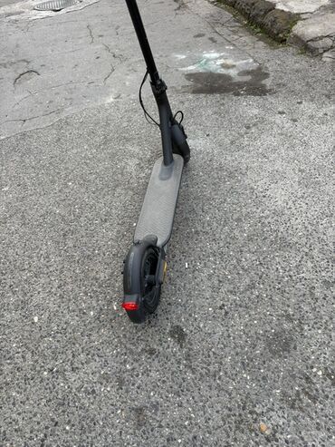 Elektrikli samokatlar: Elektrik skuter – qatlana bilən, şəhərdaxili gediş üçün rahat model — 10