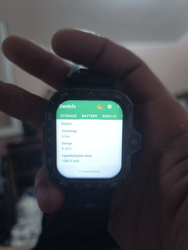 karirani sako muski: Smart watch, Male