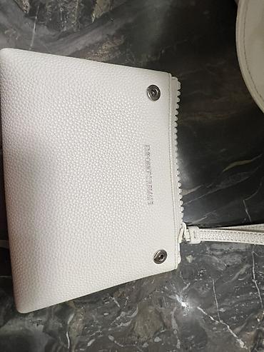 Emporio Armani qadın çantası – ağ rəngli, dənəvər fakturalı yumşaq — 3