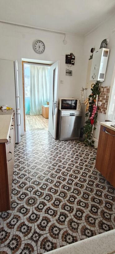 Bağ evlərinin satışı: Bakı, Fatmayı, 120 kv. m, 4 otaqlı, Hovuzsuz, Kombi, Qaz, İşıq -da lalafo.az — 18 Bağ evlərinin satışı: Bakı, Fatmayı, 120 kv. m, 4 otaqlı, Hovuzsuz, Kombi, Qaz, İşıq — 18