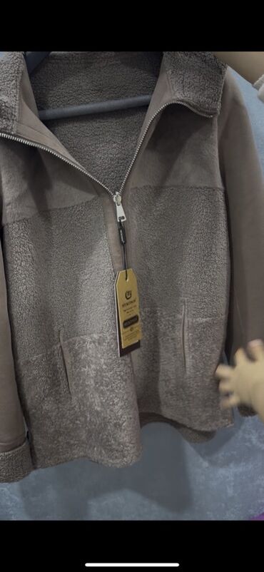 женские розовые кофточки: Qadın/unistil xəz-fleese jaket - Rəng: tünd bej/taun - Material