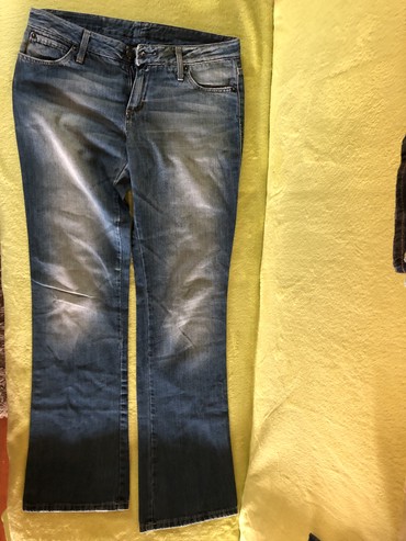 pvc pantalone: Benetton farmerke bez elastina,ravnog kroja,vel. 42