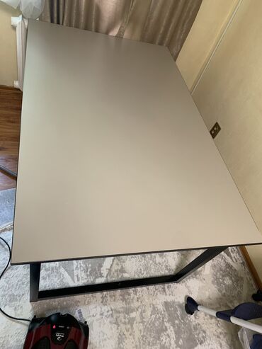 железные столы: Офисный Стол, цвет - Серый, Новый