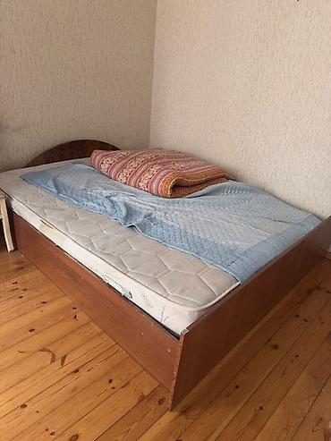 Divan və kreslo dəstləri: Katlanabilən divan və taxta çarpayı dəsti - Divan: 2 nəfərlik — 3