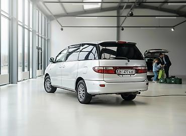 Toyota: Toyota Estima: 2002 г., 2.4 л, Автомат, Газ, Минивэн — 2