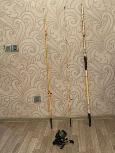 Balıqçılıq üçün spinningler satilir