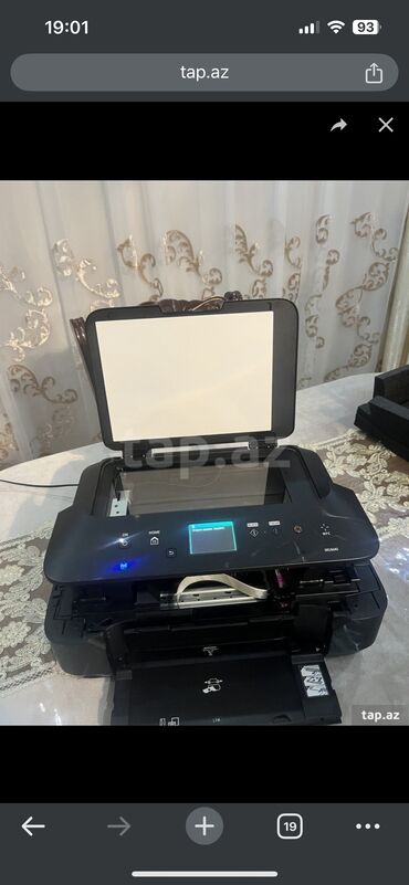 Printerlər: Canon MG6640 rengli printer islenib. Tecili satilir. Real alicilar