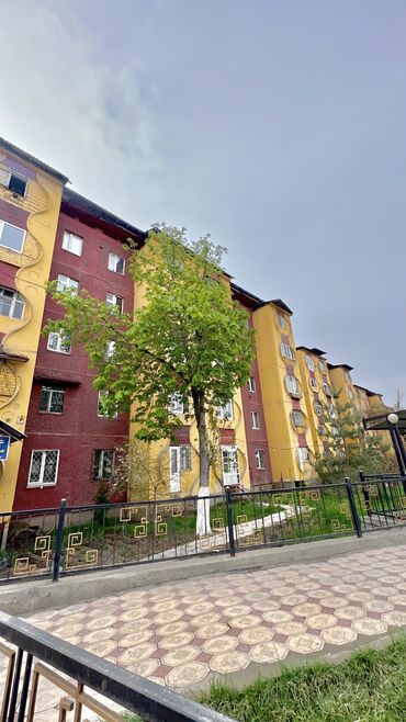 срочная продажа квартир в бишкеке без посредников: 1 комната, 33 м², 105 серия, 5 этаж, Старый ремонт