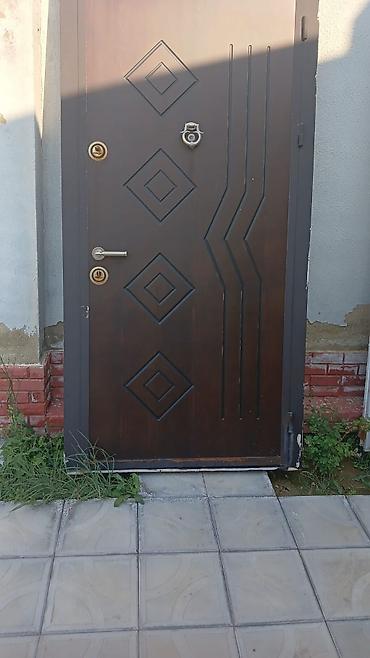 anbar qazan: Dəmir giriş qapısı - Material: qalın metal/dəmir konstruksiya, möhkəm — 1