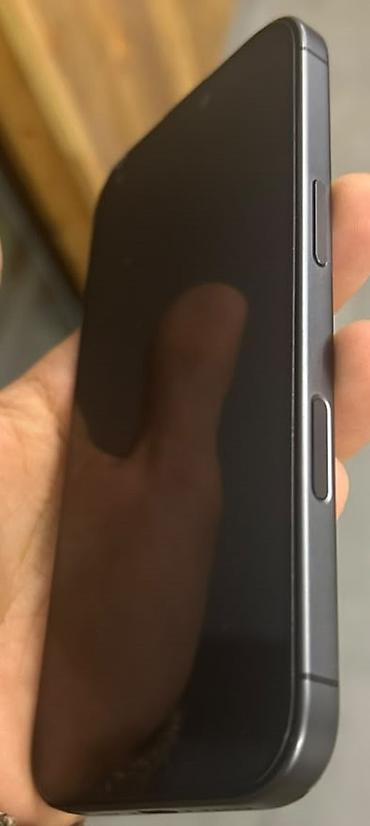 nardan simə kontur: IPhone 17, 256 GB, Black Titanium — 5
