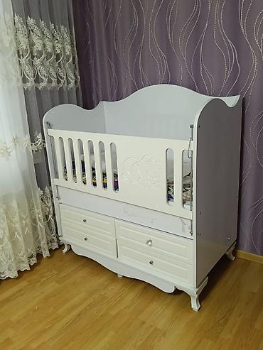 Beshik satilir Qiymet 110 man Seliqeli veziyyetdedir lalafo.az -da Beshik satilir Qiymet 110 man Seliqeli veziyyetdedir