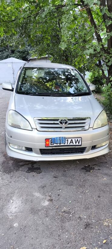 машина истана: Toyota Ipsum: 2003 г., 2.4 л, Автомат, Бензин, Вэн/Минивэн