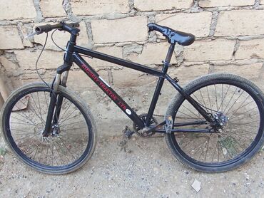 Qazanlar: İşlənmiş Dağ velosipedi 26", sürətlərin sayı: 1
