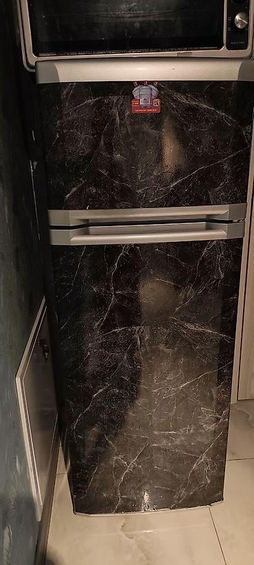 islənmis soyuducu: İşlənmiş 2 qapılı Beko Soyuducu Satılır, rəng - Qara — 1