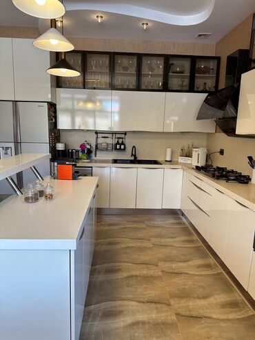 Həyət evləri və villaların satışı: Şüvəlan qəs. 6 otaqlı, 350 kv. m, Kredit yoxdur, Yeni təmirli — 10