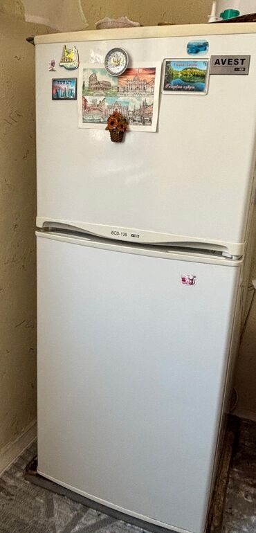 Холодильники: Холодильник Avest, Б/у, Двухкамерный, De frost (капельный), 46 * 110 * 43