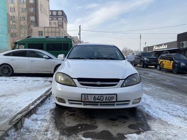 Chevrolet: Chevrolet Lacetti: 2011 г., 1.4 л, Механика, Бензин, Хэтчбэк