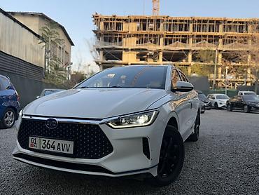 byd qin: BYD E2: 2022 г., Автомат, Электромобиль, Хэтчбэк — 1