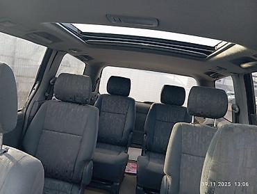 Toyota: Toyota Previa: 2003 г., 2 л, Механика, Дизель, Минивэн — 3