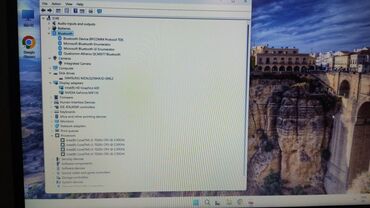 Lenovo: Intel Core i3, 8 GB OZU, 15.6 " — 10