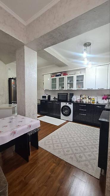 Продажа квартир: 3 комнаты, 95 м², Индивидуалка, 3 этаж — 2