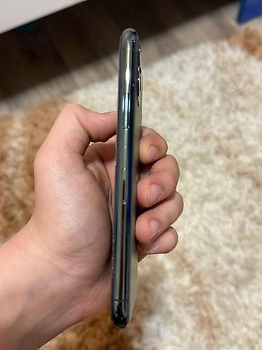 Apple iPhone: IPhone 11 Pro, Б/у, 256 ГБ, Черный, 72 % — 2