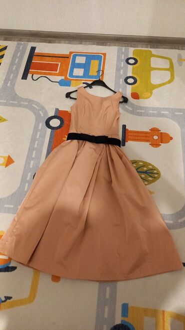Платья: Вечернее платье, Миди, S (EU 36)