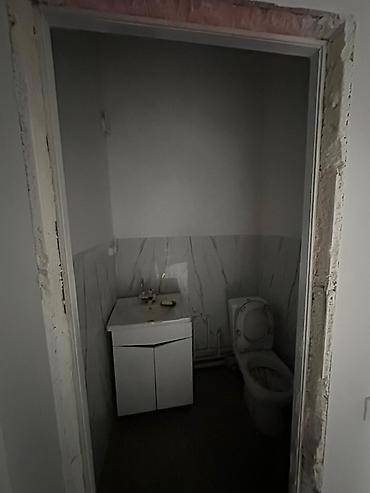 Аренда магазинов: Магазин, В жилом доме, 144 м² Не действующий, Без оборудования, С ремонтом, Электричество, Отдельный вход — 7