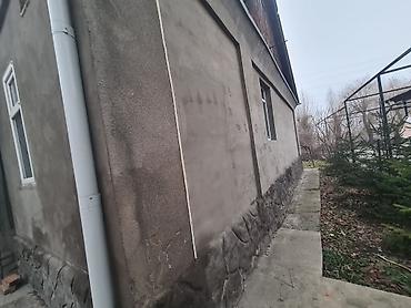 Продажа коттеджей и домов: Продаётся жилой дом с земельным участком и собственным прудом. - — 7