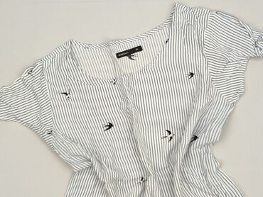 białe t shirty z czerwonem napisem: House, Women's blouse, size XS (EU 34)
