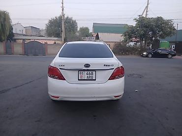 BYD: BYD E5: 2019 г., Электромобиль, Седан — 3