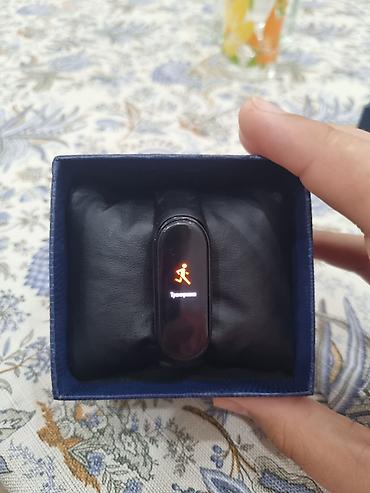 Smart qolbaqlar: Ağıllı biləkbağı (fitnes treker) Xüsusiyyətlər: - Rəngli OLED ekran — 4