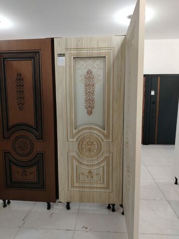 Otaq qapıları: Klassik dizaynlı interyer qapıları - Material: MDF əsaslı, dekorativ