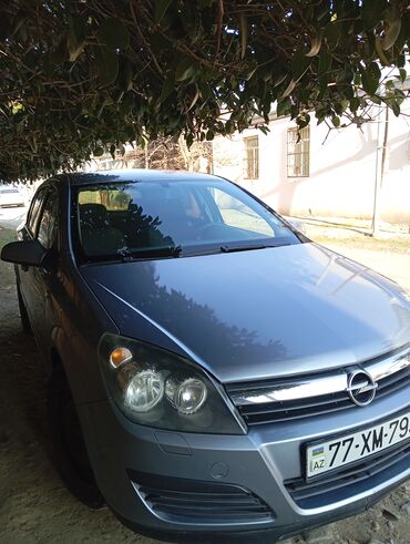 Opel: Opel Astra H hatchback - Kuzov: 5 qapılı hatchback, gümüşü rəng - — 3