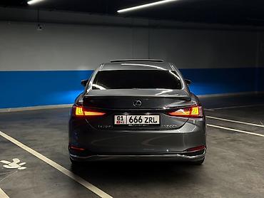 es 200: Lexus ES: 2020 г., 2.5 л, Вариатор, Гибрид, Седан — 5