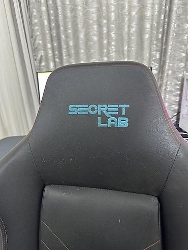 Игровые кресла: Игровое кресло Secretlab (серия Titan/OM, черная экокожа) - — 2