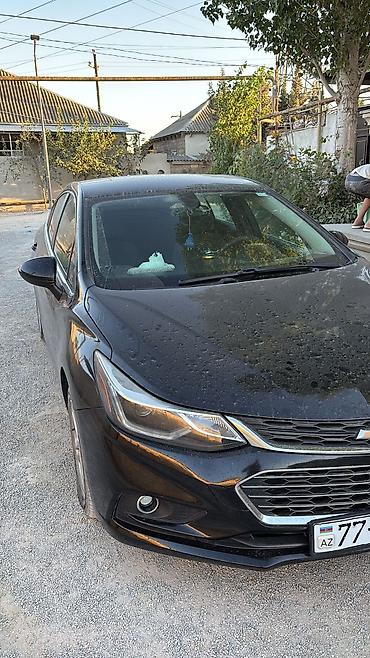 cruze 2016: Chevrolet Cruze: 1.4 l | 2016 il 270000 km Sedan — 5