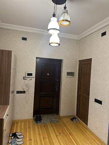 Günlük kirayə mənzillər: 3 otaqlı — 2