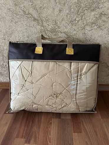 Ev üçün dekor: Blumarine Home Collection yorğan - Brend: Blumarine Home Collection — 3