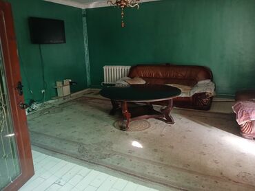 дом участок кызыл аскер: 180 кв. м, 6 бөлмө, Забор, тосулган