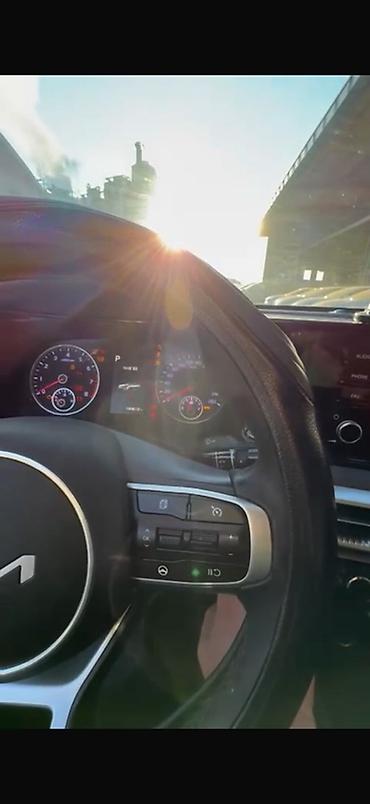 Kia: Kia K5: 2022 г., Седан — 7