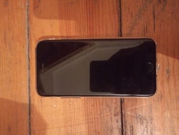 IPhone 7, 128 GB, Qara, Qırıq
