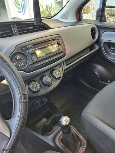 Toyota: Toyota Yaris: 1 l. | 2016 έ. Χάτσμπακ — 7