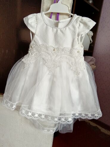 usaq tortlari 1 yas: Детское платье Bebetto, цвет - Белый