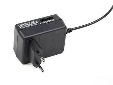 Adapteri i punjači za laptop: Univerzalni AC/DC adapter 24 W sa zamenjivim nastavcima - Snaga: 24 W — 16